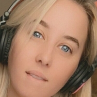 goodgirlzlisten Çıplak