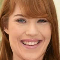 Gwen Stark Çıplak