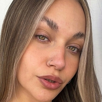 haileyava Çıplak