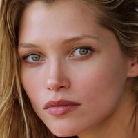 Hana Jirickova Çıplak