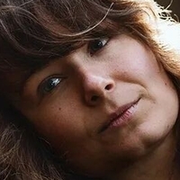 Hannah Assil Çıplak