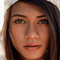 Hannah Le Çıplak