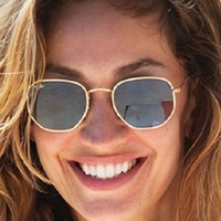 Helena Prestes Çıplak