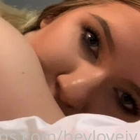 heyloveiy Çıplak