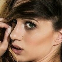 hollygraphixxx Çıplak