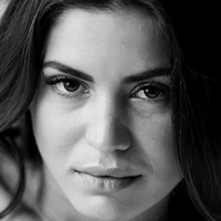 Ioana-Pia Feraru Çıplak