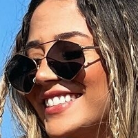 Isabela Ned Çıplak
