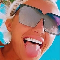 itshollyday Çıplak