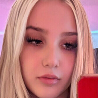 itzcarly Çıplak