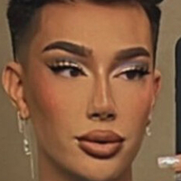 James Charles Çıplak