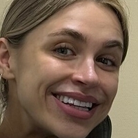 Janin Lea Çıplak