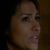 Janina Gavankar Çıplak