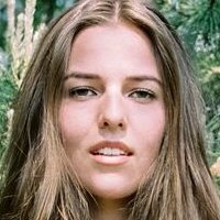Jasmin Elmi Çıplak