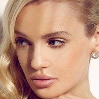 Jasmine Shogren Çıplak