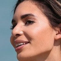 Jasmine Tosh Çıplak