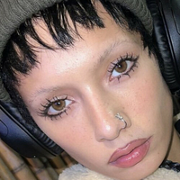 Jazelle Zanaughtti Çıplak