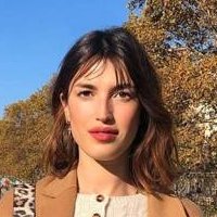 Jeanne Damas Çıplak
