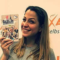 Jenefer Riili Çıplak
