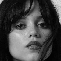 Jenna Ortega Çıplak