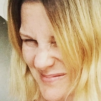 Jennifer Robertson Çıplak