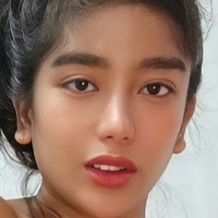 Jessy Tan Çıplak