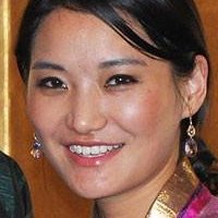 Jetsun Pema Çıplak