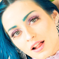 jewelzblu Çıplak