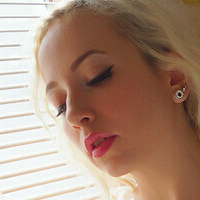 Jin N. Tonic Çıplak