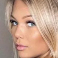 Josefin Ottosson Çıplak