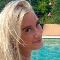 Josefine Simone Dahl Çıplak
