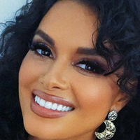 Joy Taylor Çıplak