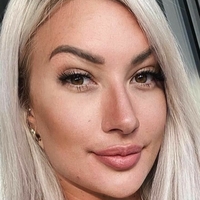 Julia Bottar Çıplak