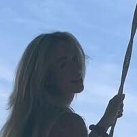 Julia Jaku Çıplak
