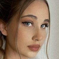 JuliaDunaj Çıplak