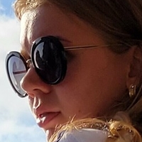 Juliakul Çıplak