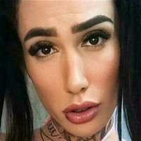 julialatronico Çıplak