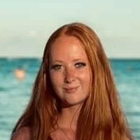 Julie Nance Çıplak