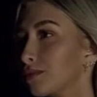 Julietschkaa Çıplak