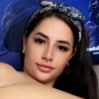 July Lop3s Çıplak