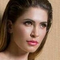 Justine Pasek Çıplak