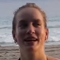 Justleo Çıplak