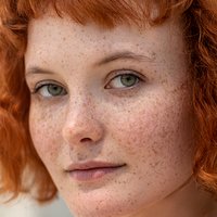 Kacy Hill Çıplak