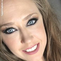 kagneylinn Çıplak