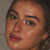 Kalani Hilliker Çıplak