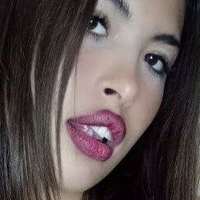Karen Feal Çıplak