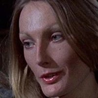 Karen McKevic Çıplak