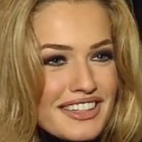 Karen Mulder Çıplak