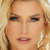 Kari Nautique Çıplak
