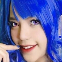 Karin Usagi Çıplak