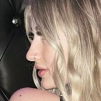 Katarina_e Çıplak